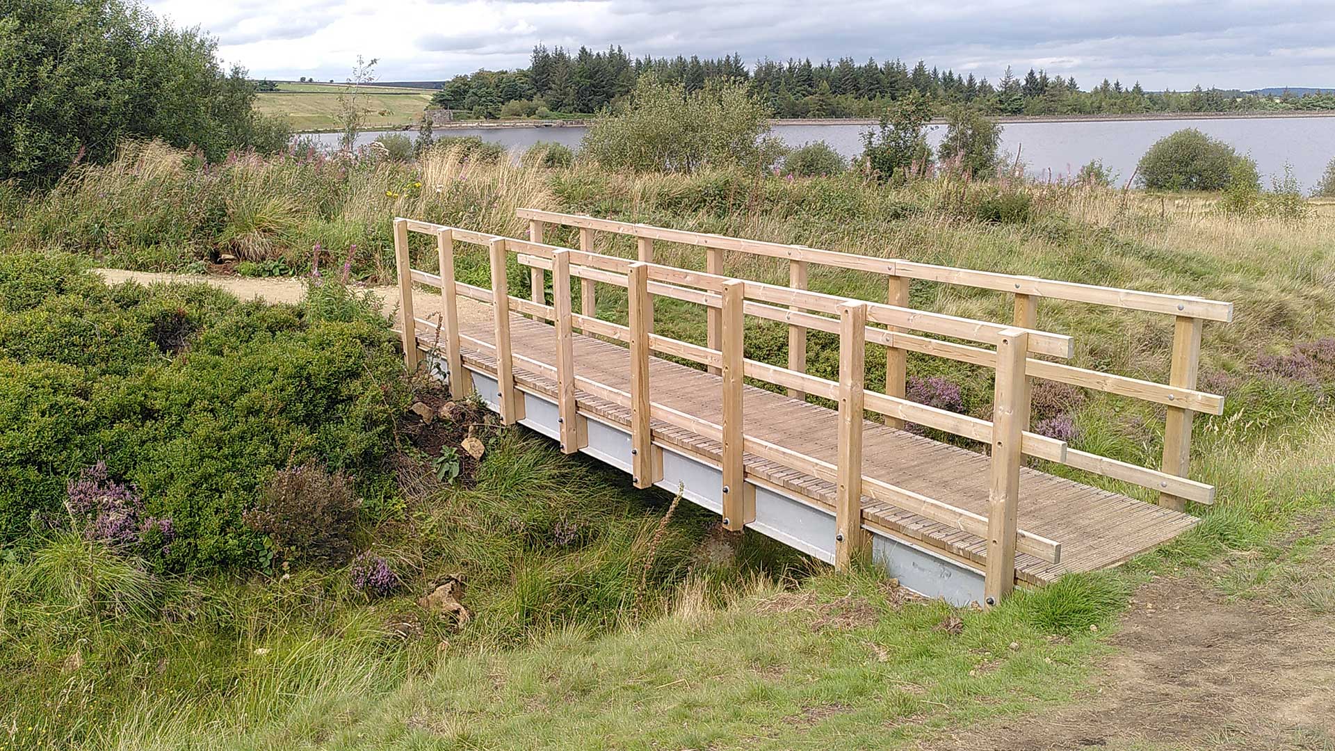 Bridge at the lower Redmires Reservoir footpath to encourage appropriate access. Photo: Steph Wood